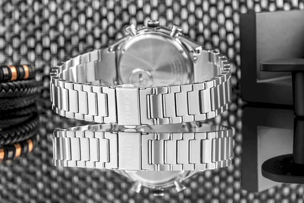 Vyriškas laikrodis TIMEX Q Timex 3 laiko zonų chronografas TW2V69800 + DĖŽUTĖ