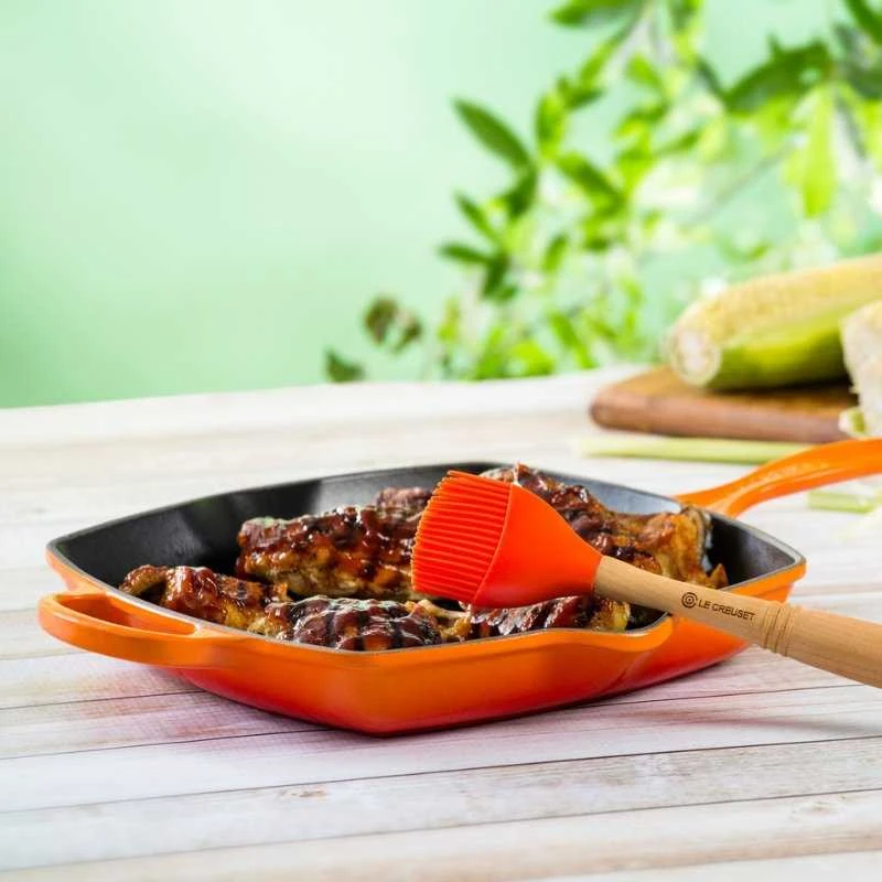 Virtuvės Indai - Le Creuset Signature Kvadratinė Grilio Keptuvė 26cm Indukcinė Indaplovėje Saugoma Raudona