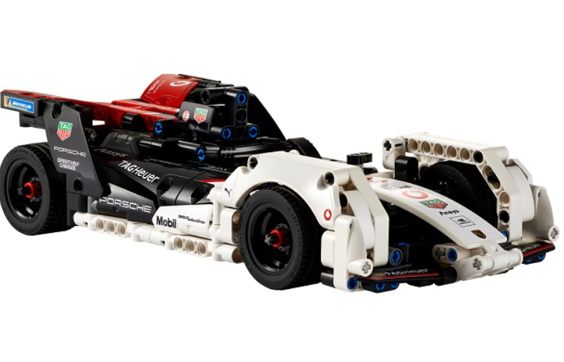 LEGO® Technic Formula E® Porsche 99X Electric (42137)