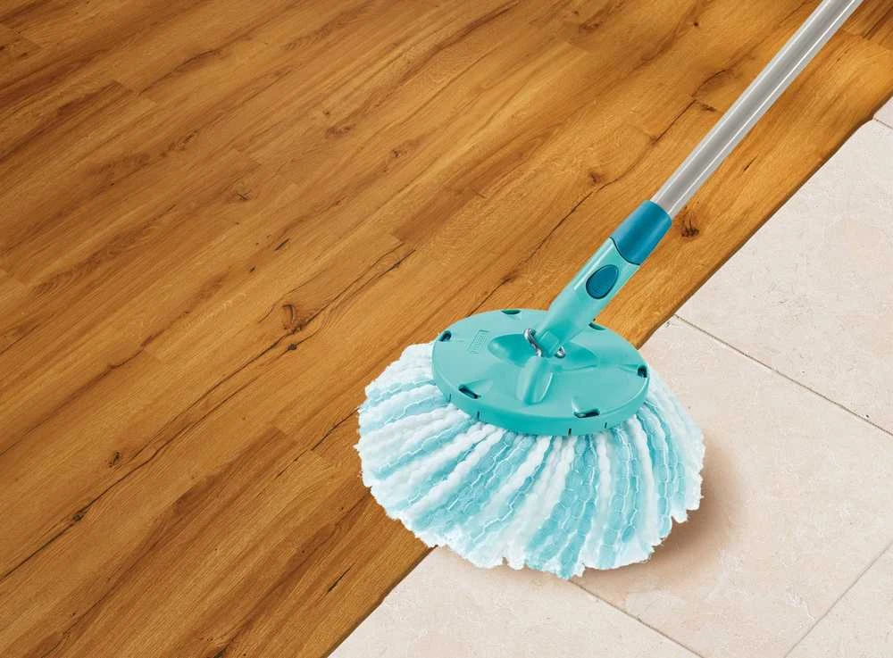 Leifheit Grindų šepečio „Twist Mop" šluostė