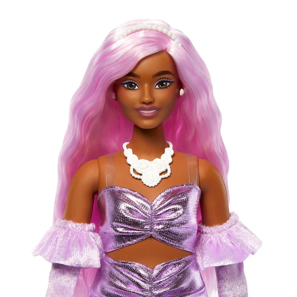 Mattel BARBIE DELUXE FASHIONISTAS lėlė rožiniais plaukais (HYV25)