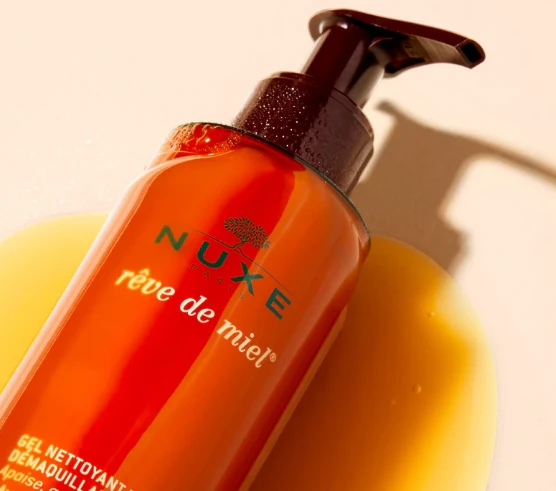 Nuxe Makiažą valanti veido želė „Rêve de Miel® Face cleansing and make-up removing gel“, 200 ml