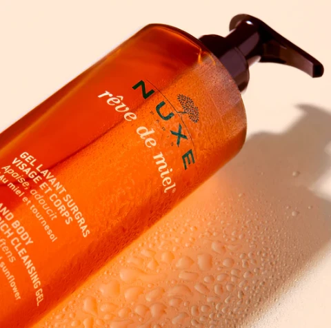 Nuxe Ypač tirštos konsistencijos veido ir kūno valomoji želė „Rêve de Miel® Face and body ultra-rich cleansing gel“, 400 ml