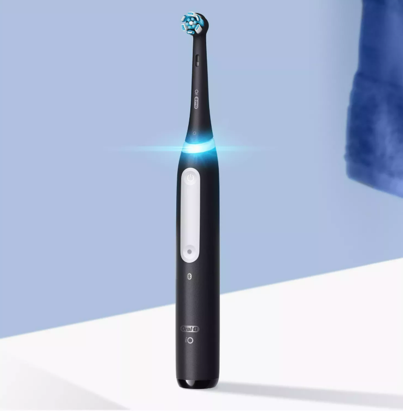 Elektrinis dantų šepetėlis Oral-B iO Series 4, juodos spalvos