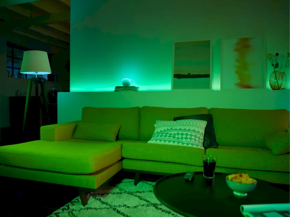 Philips Hue Lightstrip Plus Ilginamoji sekcija, 1 m
