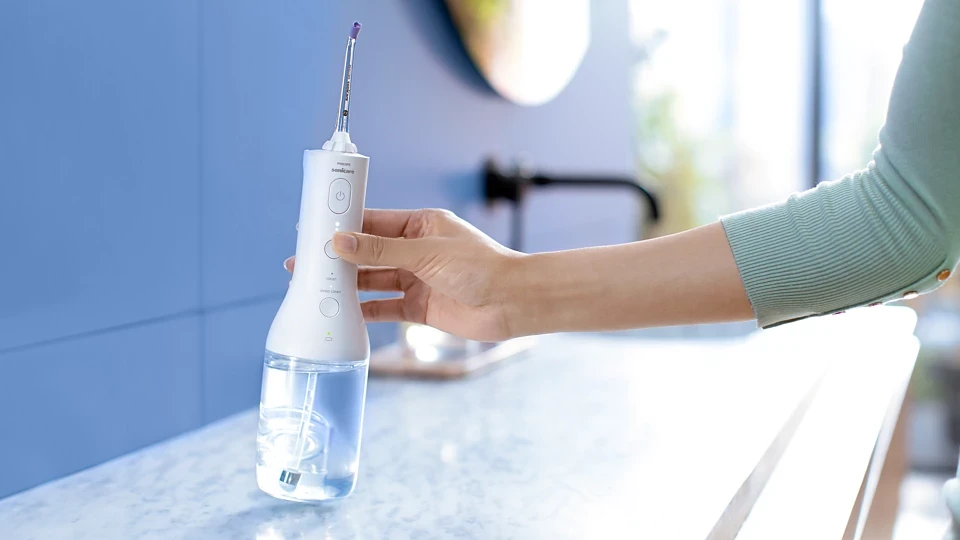 Elektrinis dantų šepetėlis Philips Sonicare Cordless Power Flosser „DiamondClean 9000“  HX3886/41