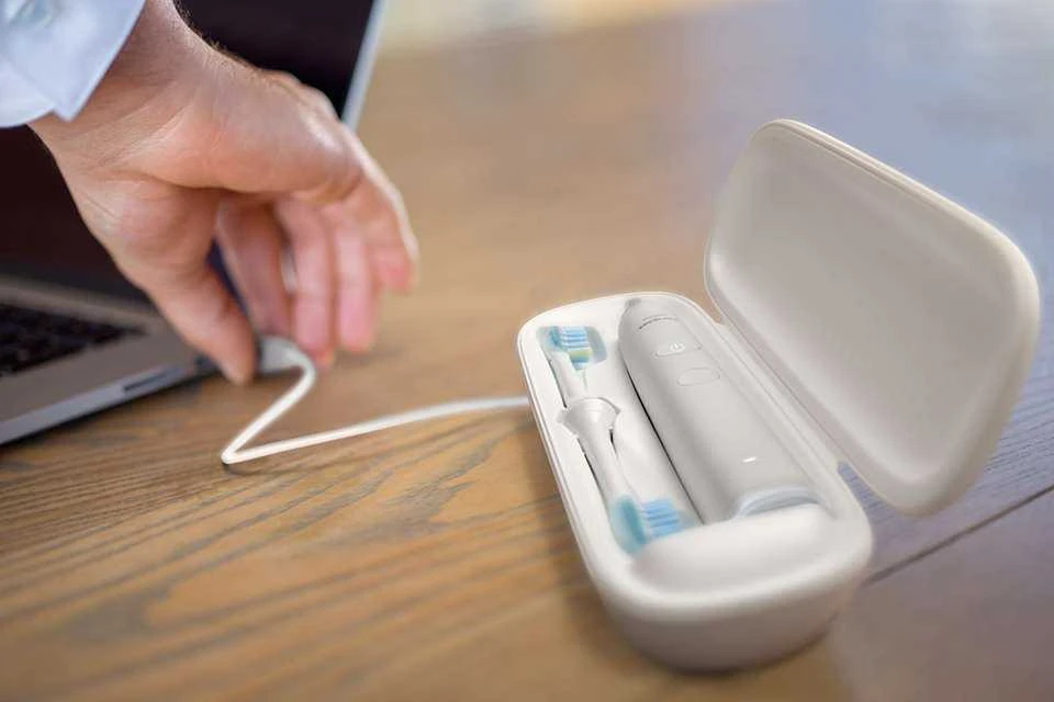 Philips DiamondClean 9000 „Sonic“, elektrinis dantų šepetėlis su programa HX9911/27
