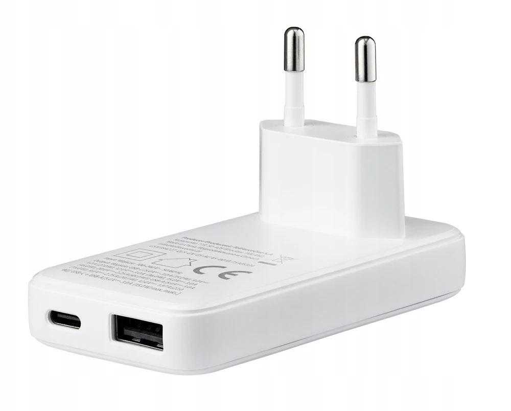 „Qualo QLS-GN-US-AC-45-00 GaN“ itin plonas GaN įkroviklis USB-C / 45 W