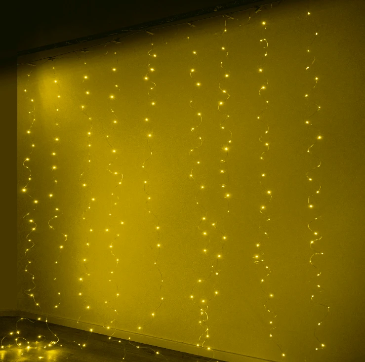 Roger 300 LED girlianda užuolaida 3x3 su pulteliu ir tvirtinimo kabliukais - šiltos spalvos
