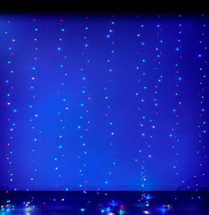 Roger 300 LED girlianda užuolaida 3x3 su pulteliu ir tvirtinimo kabliukais - multicolor
