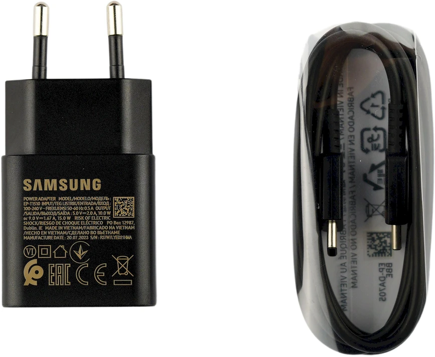 112803 EP-T1510EBE + EP-DA705BBE Samsung 15W kelioninis įkroviklis + USB-C/USB-C Data kabelis juodos spalvos (OOB Bulk)