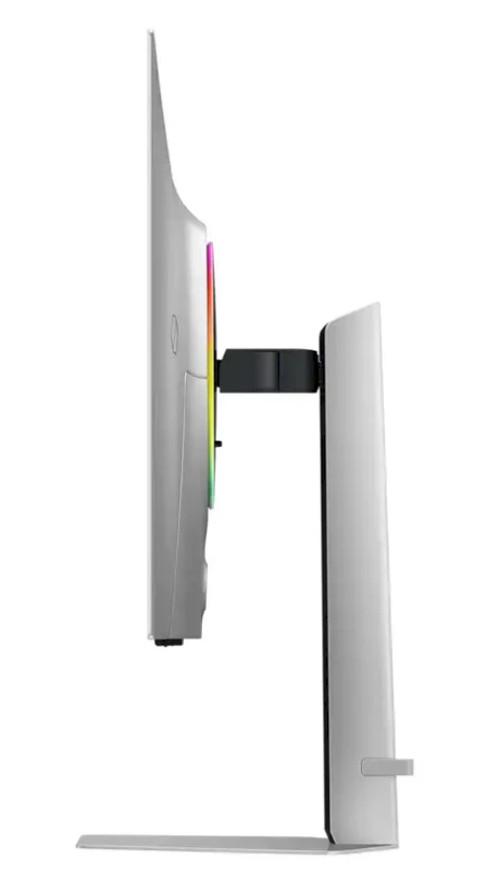 Monitorius Samsung | LS32FG810SUXEN | 32 " | OLED | 4K | 16:9 | 240 Hz | 0.03 ms | 3840 x 2160 pikselių | 260 cd/m² | HDMI jungtys quantity 2 | Sidabrinis