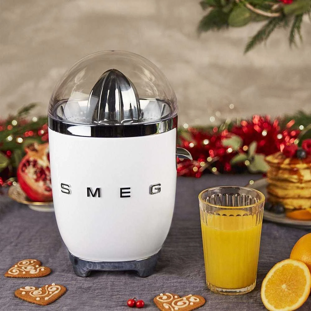 Smeg Citrusinių vaisių sulčiaspaudė CJF11WHEU, blizgi balta