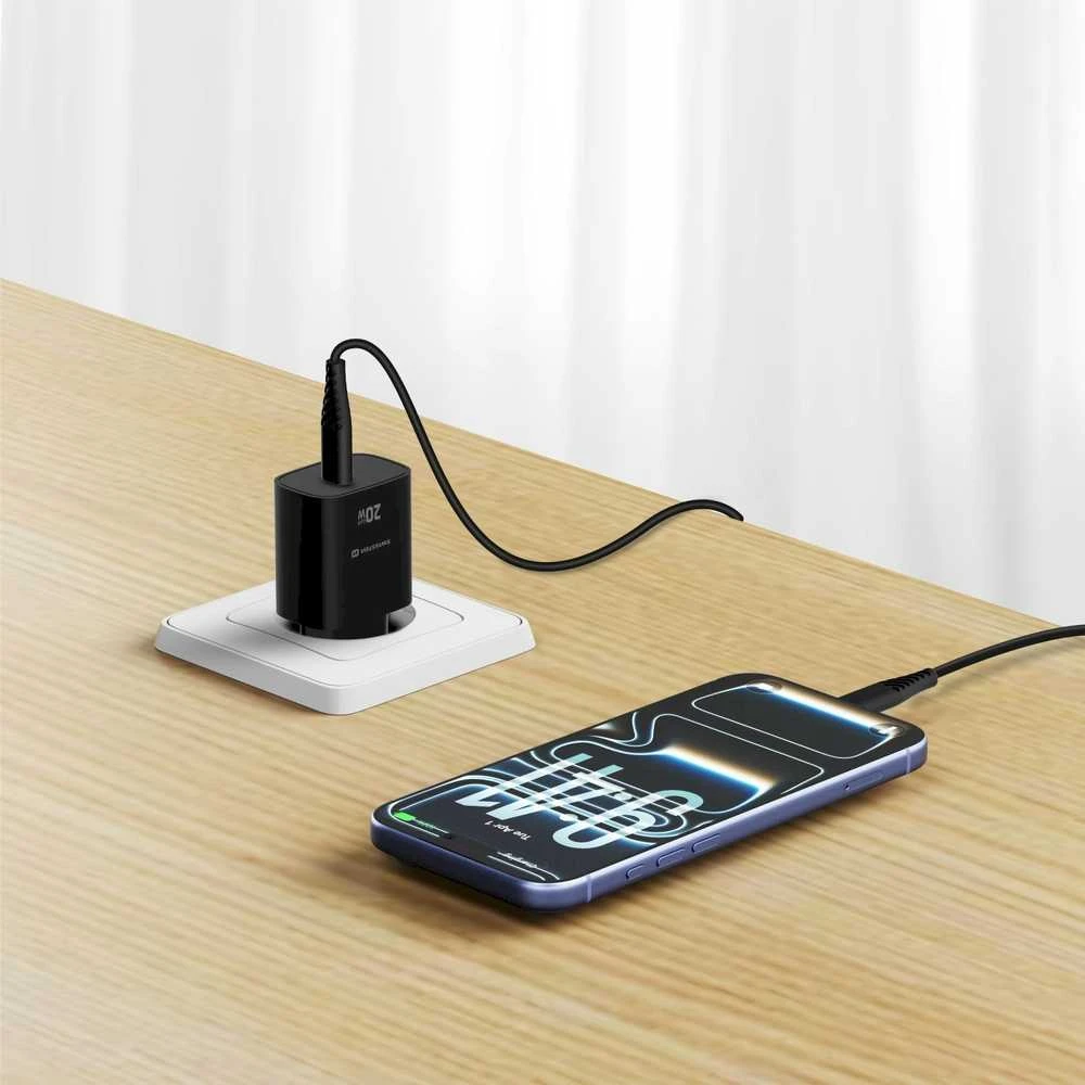 „Swissten Edge“ kelioninis įkroviklis USB-C GaN 20W Juodas