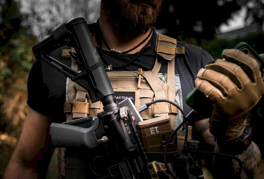 „Tactical Fast Rope Aramid 2.0“ virvė su USB-C/USB-C 2m laidu