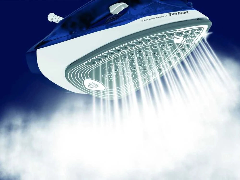 TEFAL | FV2838E0 | Garų lygintuvas | 2400 W | Vanduo tank capacity 270 ml | Continuous steam 40 g/min | Mėlyna/Baltas