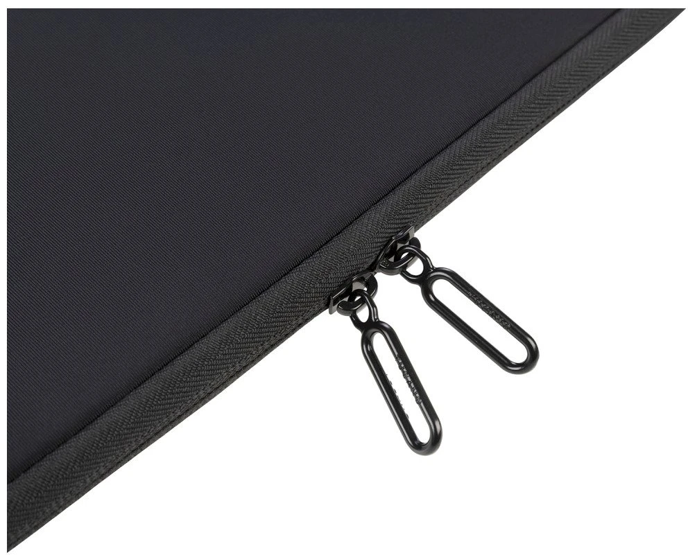 Tucano Elements 2 macbook Air 15" (M3/M2/2024-2023) juoda