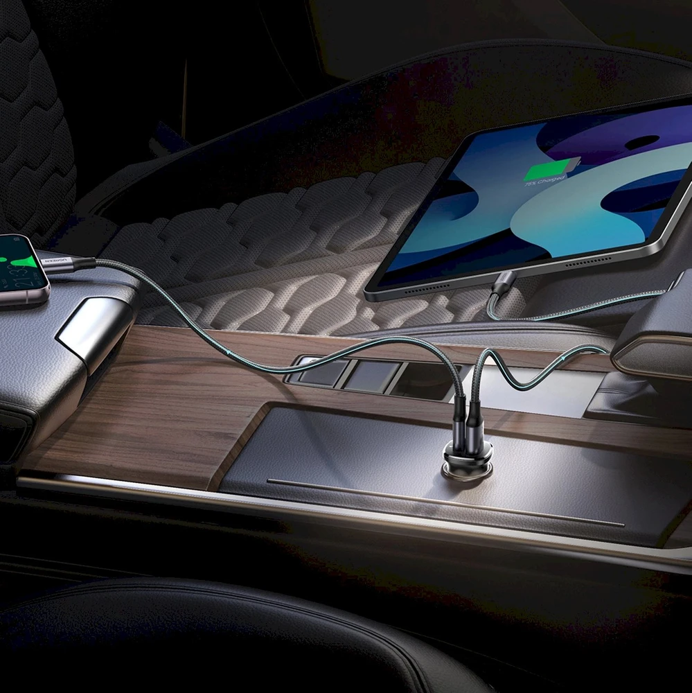 Automobilinis įkroviklis 30W USB-C + USB UGREEN EC305 juodos spalvos