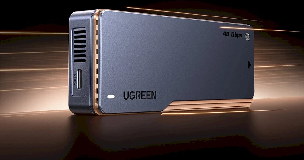 Ugreen M.2 NVMe SSD enclosure D703 USB4 Pilkas