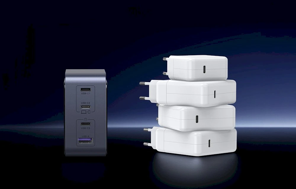 Ugreen Nexode S 140W, GaN, 3x USB-C + USB (pilka)