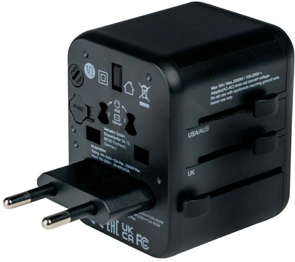 „Verbatim“ universalus kelioninis adapteris UTA-02 su USB-C PD ir USB-A QC jungtimi, Juodas