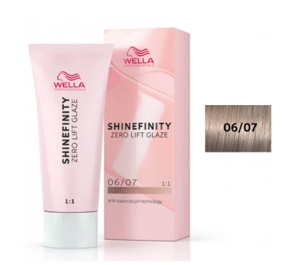 Plaukų dažai Wella Professionals Shinefinity Glaze 60ml - 06/07
