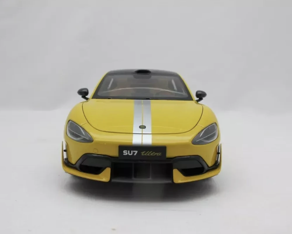 Xiaomi SU7 Ultra 1:18 liejinis modelio automobilis | Žaibo geltona | Cinko lydinys, ABS, SAN, PVC