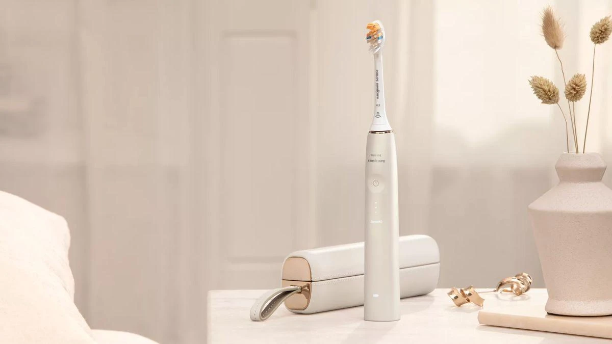 Šampano spalvos Philips Sonicare šepetėlis su dėklu