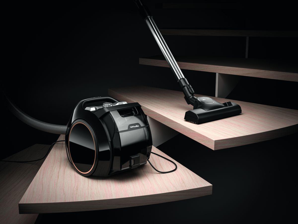 Miele Boost CX1 Cat&Dog PowerLine cikloninis dulkių siurblys su TurboTeQ antgaliu