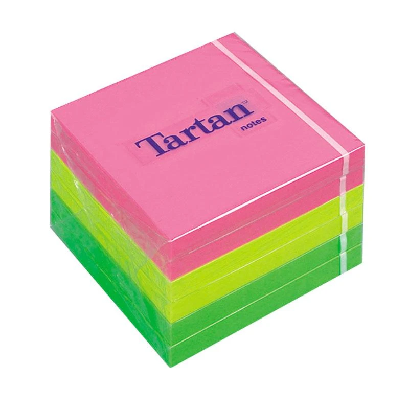 Tartan lipnūs lapeliai kvadratinėje pakuotėje