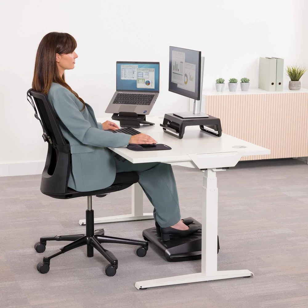 Fellowes | Foot Support Breyta | Juodas