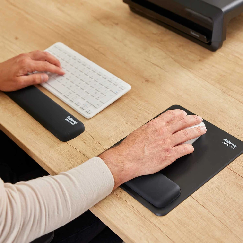 Fellowes | Breyta Compact Klaviatūra (TKL) Riešo atrama | Juodas