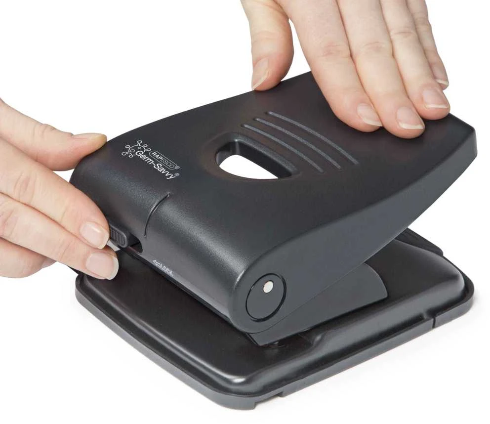 Skylmuša Rapesco Germ-Savvy® Antibacterial: Heavy Duty, 2 skylių, 40 lapų, juoda