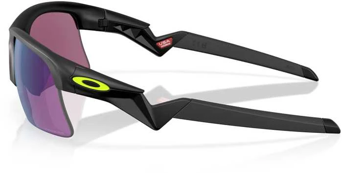Oakley Capacitor sportiniai akiniai šoniniu kampu