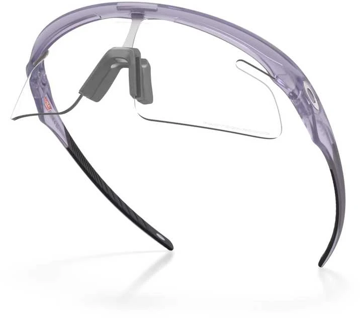 Oakley RSLV Lite akinių vidinė pusė ir noselė