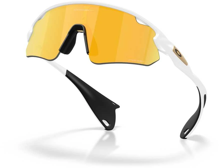 Oakley Stunt Devil akiniai su auksiniais Prizm lęšiais