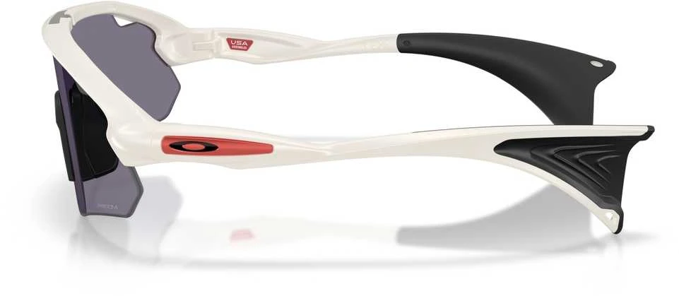 Oakley Stunt Devil akiniai – šoninis profilis