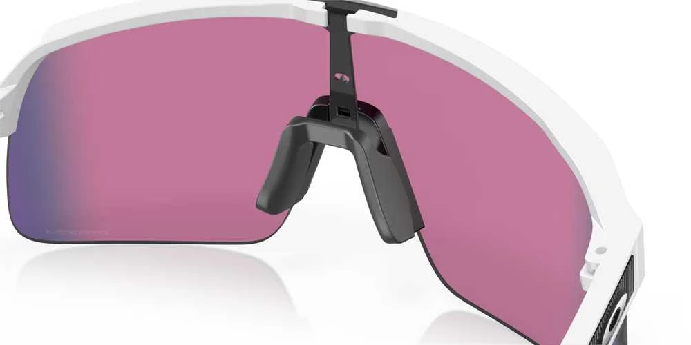 OAKLEY Sutro Lite Community Collection Matte Baltas/Prizm Road sportiniai saulės akiniai