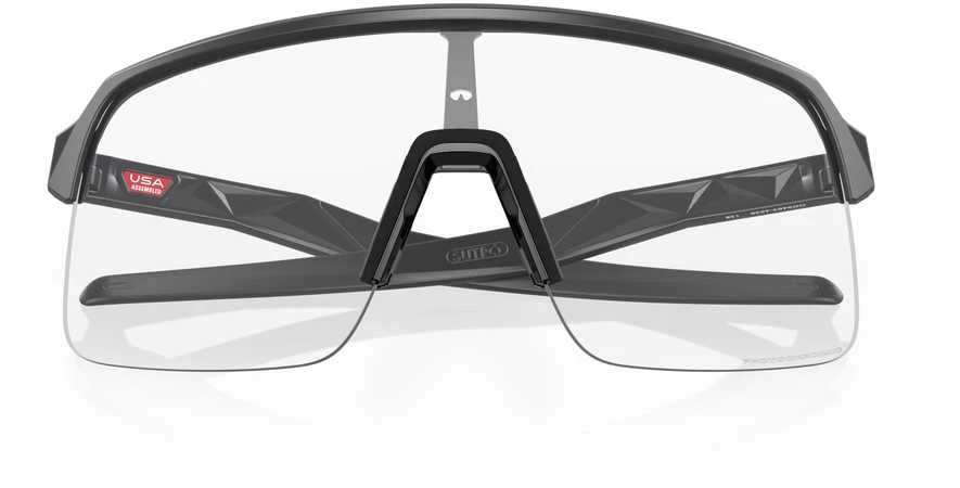OAKLEY Sutro Lite Matte Carbon/Clear To Juodas Iridium Photochromic sportiniai saulės akiniai