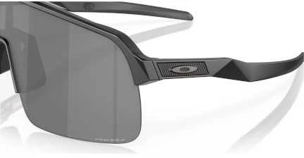 Oakley Sutro Lite matinis rėmelis ir tamsus lęšis profiliu