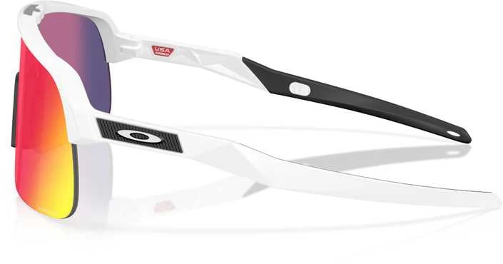 Oakley Sutro Lite S akiniai šoninis vaizdas
