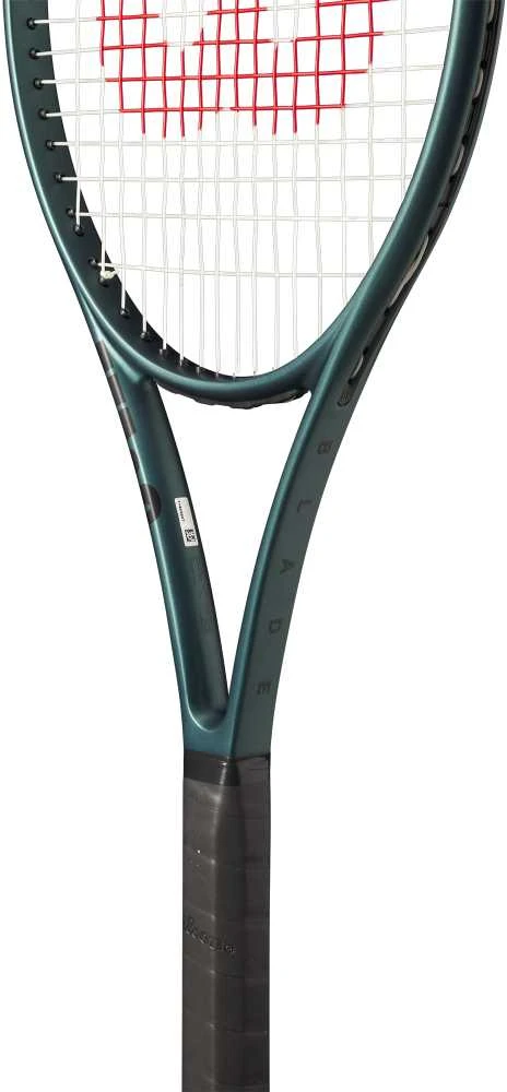 WILSON BLADE 100L V9 teniso raketė (Dydis: 3 )