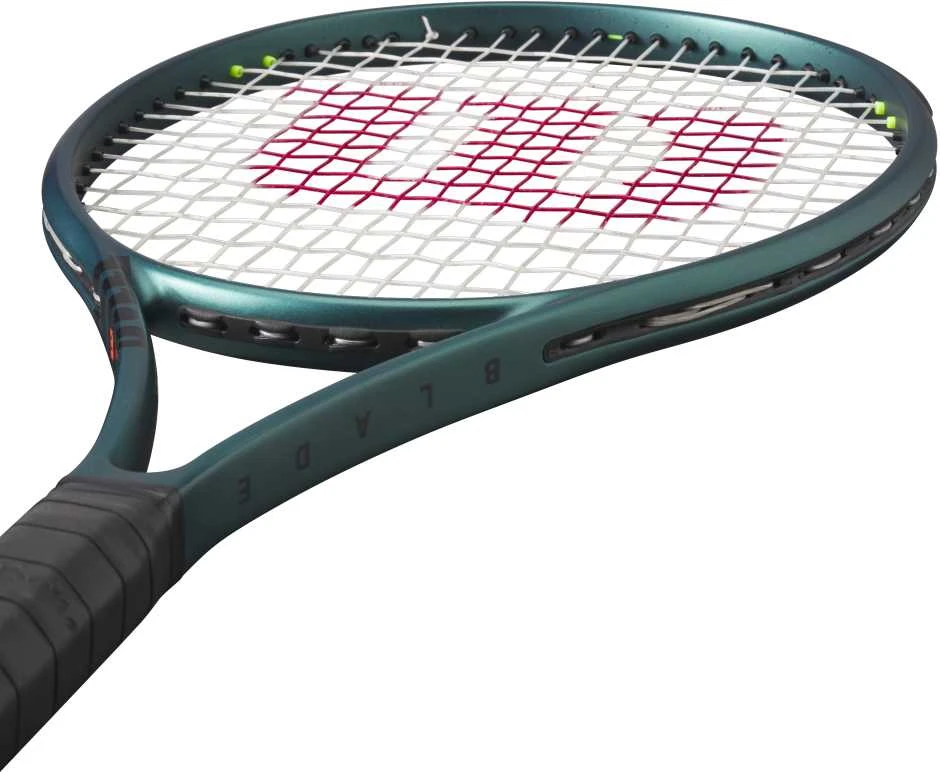 WILSON BLADE 98S V9 teniso raketė (Dydis: 4)