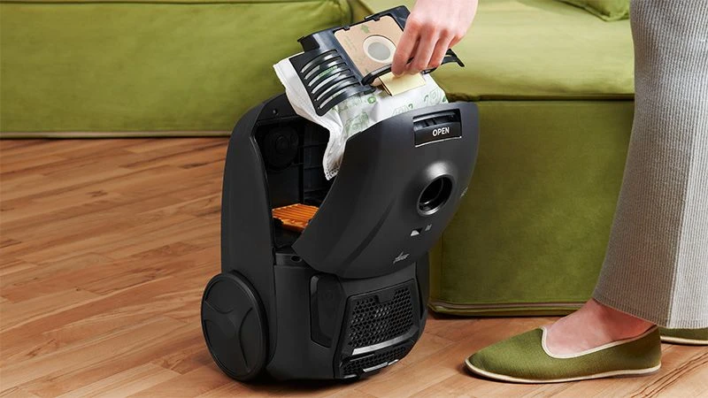 Dulkių siurblys Hoover HE120PET 011 | su maišeliu, 700 W, plaunamas EPA filtras, 2,5 l, 8,2 m veikimo spindulys aprašymas - Prekės nuotrauka