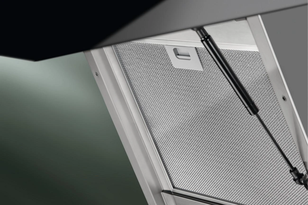 60 cm kamino tipo juodos spalvos gartraukis Electrolux LFV416K