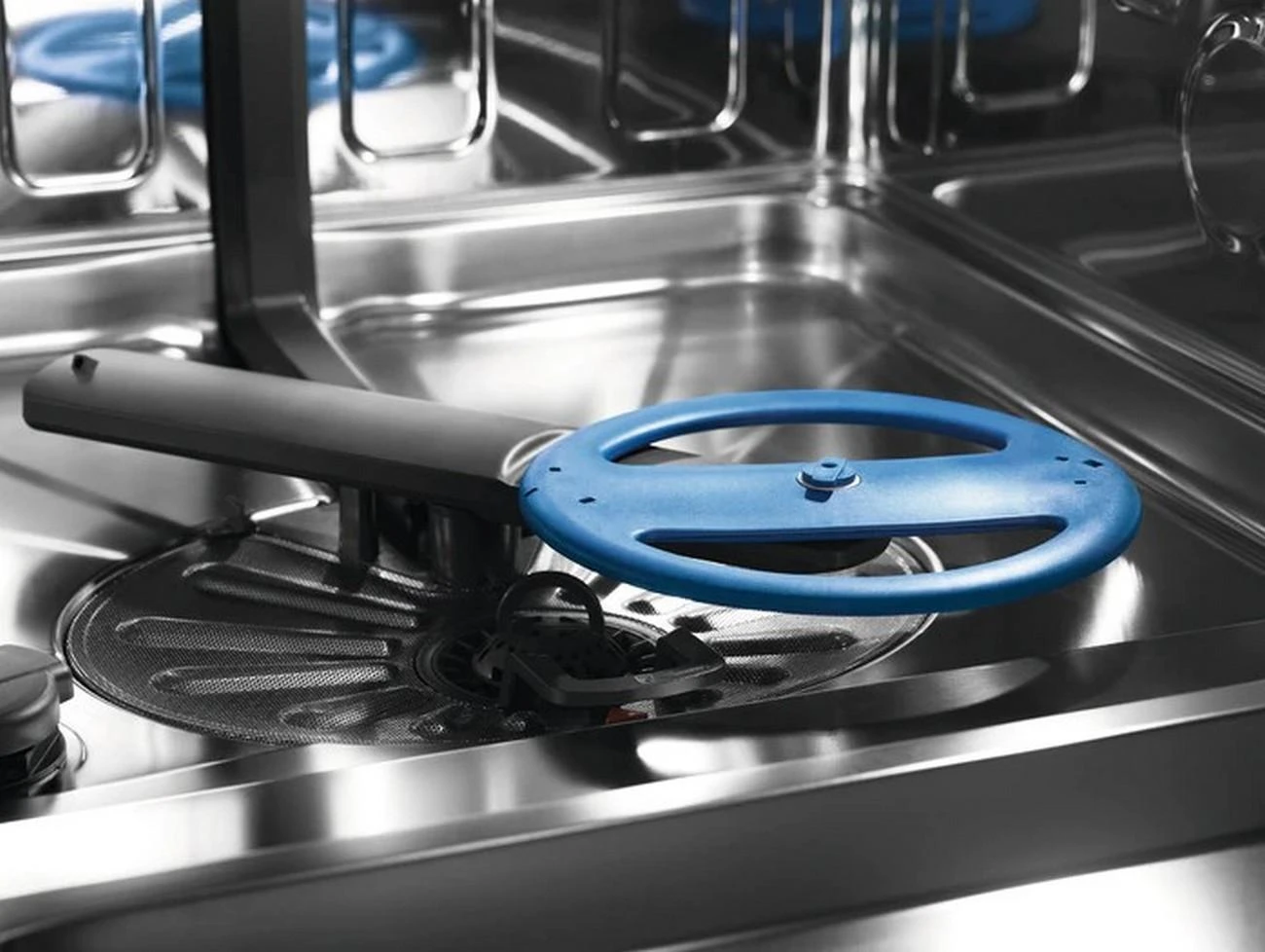 60 cm.pločio įmontuojama indaplovė Electrolux EEG48300L
