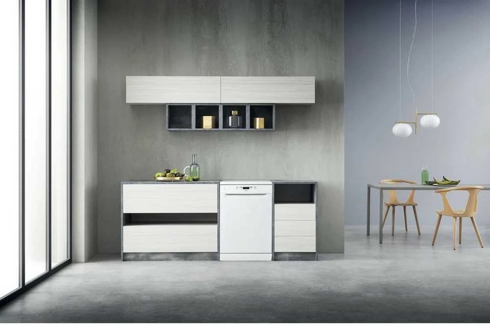 Indaplovė Whirlpool W2F HD624