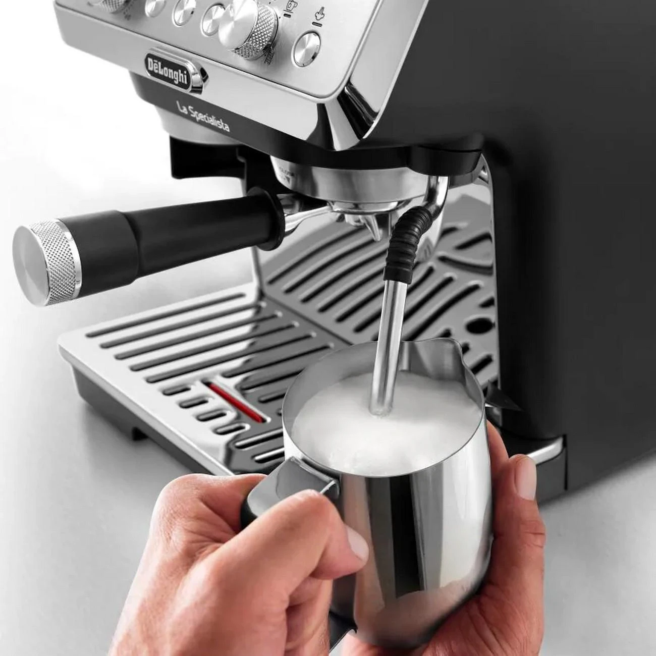 Kavos aparatas Semi-automatinis kavos virimo aparatas DeLonghi EC9155.MB
