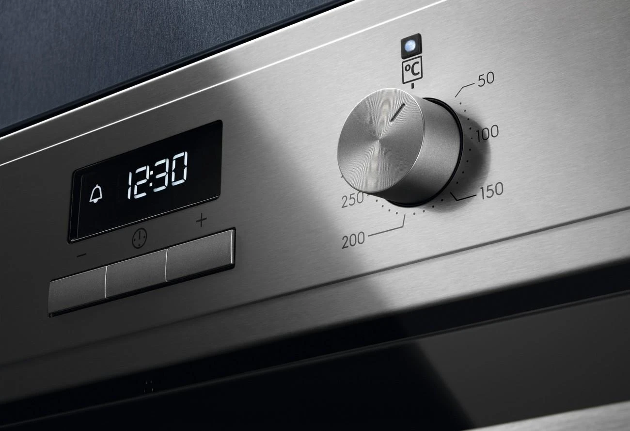 Orkaitė Electrolux EOF3H70X