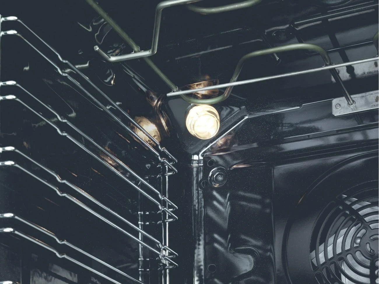 Įmontuojama orkaitė, Electrolux, balta